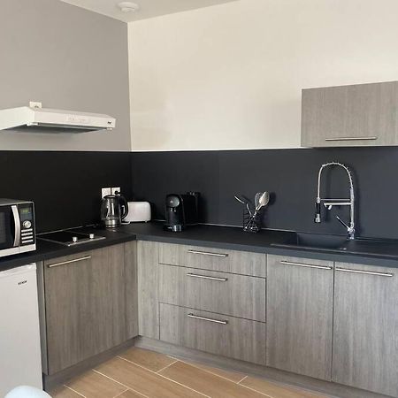 Le 102 De La Gare: Appartement Neuf Et Climatise Chalons-en-Champagne Exterior photo